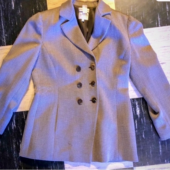 Armani Collezioni Jackets & Blazers - SALE Armani Collectioni double breasted blazerVintage